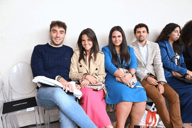 皇冠足球平台代理_江服陈龙CHEN.1988大秀米兰收官皇冠足球平台代理，“理想之秋”引国际共鸣