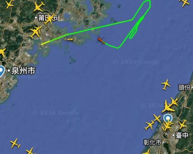 皇冠信用盘申请_特朗普离场与中方通话！美舰硬闯台海皇冠信用盘申请，解放军反制吓到台当局？